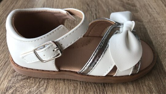 Witte/Zilvere Sandaaltjes