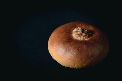 Redbean Walnut Bun 호두 단팥빵