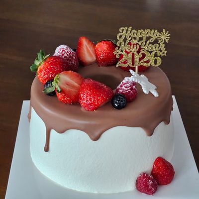 Chocolate Strawberry chiffon cake