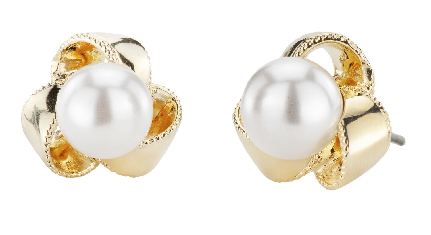 PEARCED EARRING.   GO.  8 MM WHITE PEARL