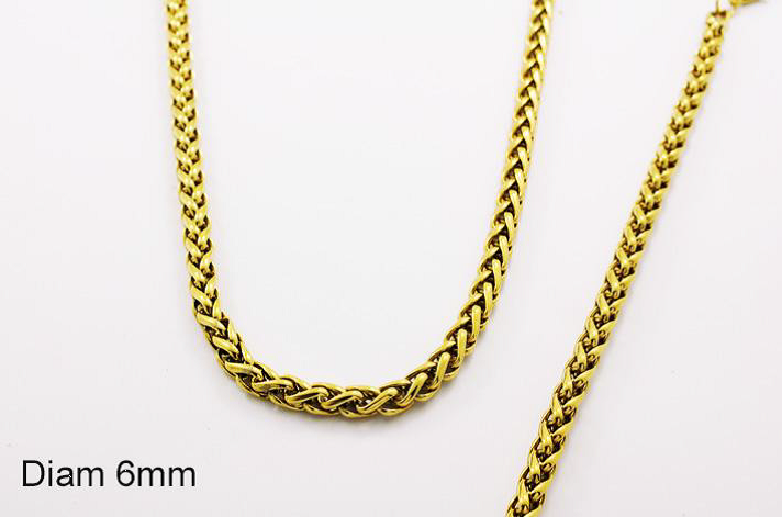 NECKLACE.   STEEL.   GO.  43 + 4 CM