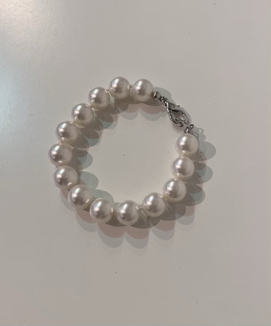 BRACELET PLATINA 8 MM WHITE PEARL.  18 + 3 CM