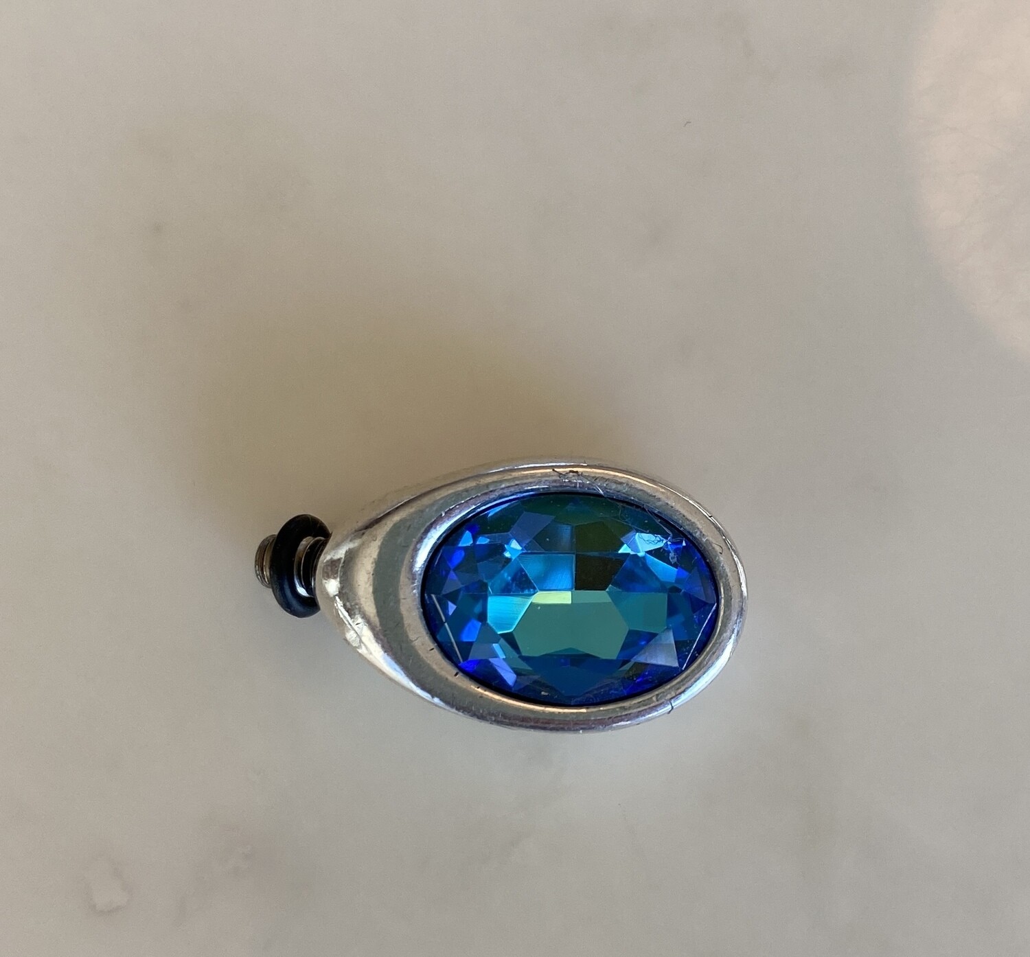 Crystal blue for versatile silver-plated bracelet