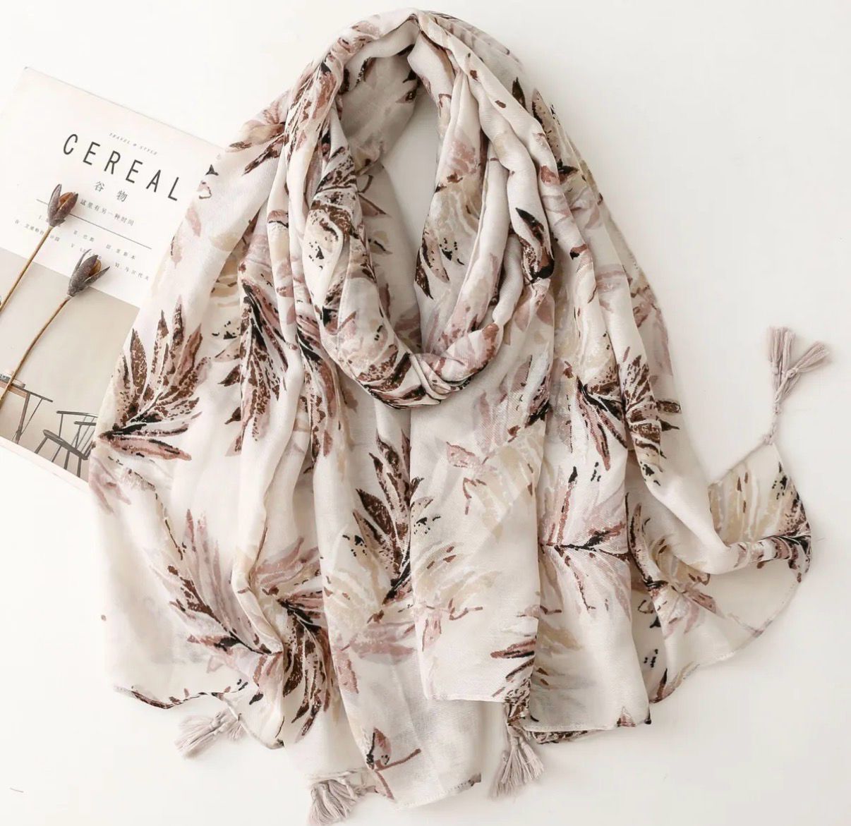 Sjaal met zacht bruin/grijs motief