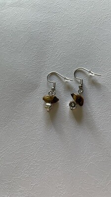 Flower with Gemstone
