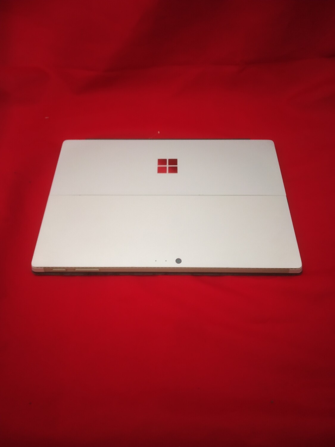 Microsoft Surface 1724