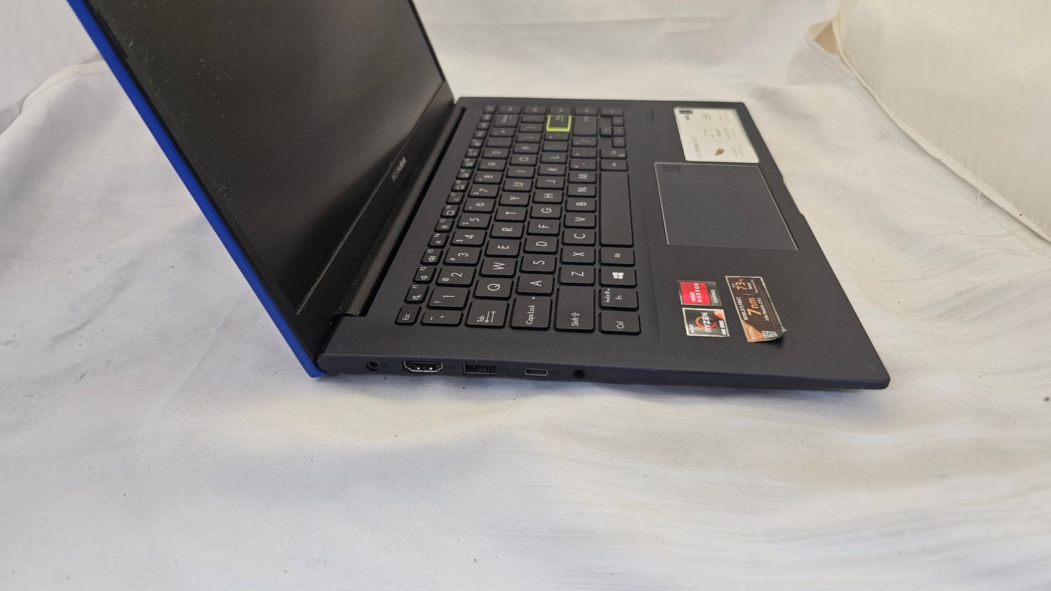 ASUS VIVOBOOK RYZEN 5