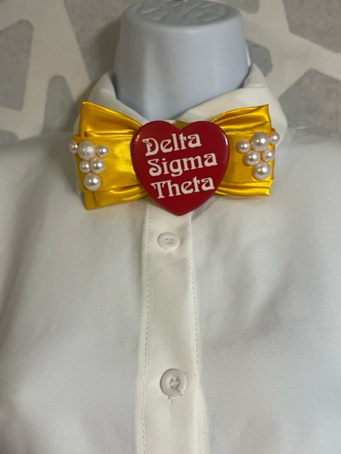 Delta Sigma Theta Bow Tie