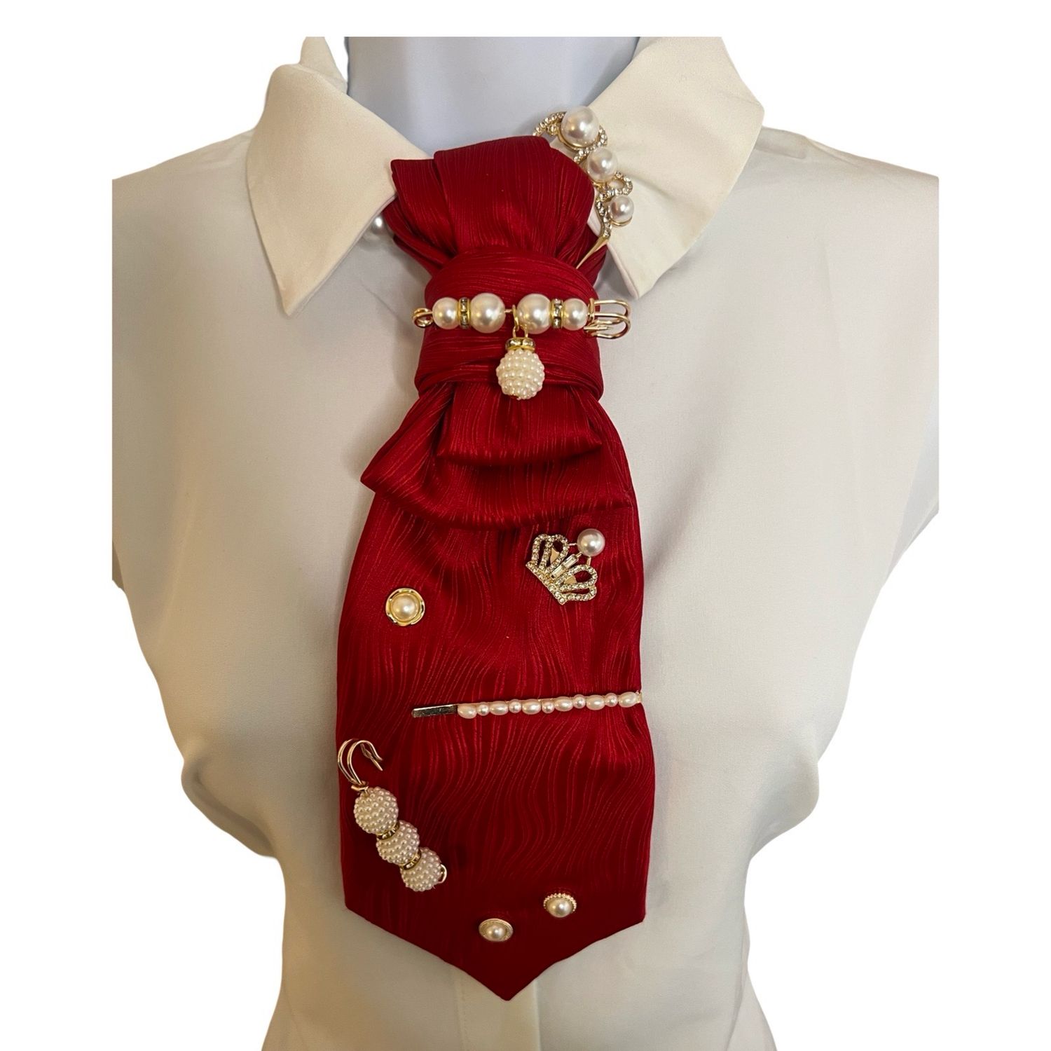 Red Junk Tie