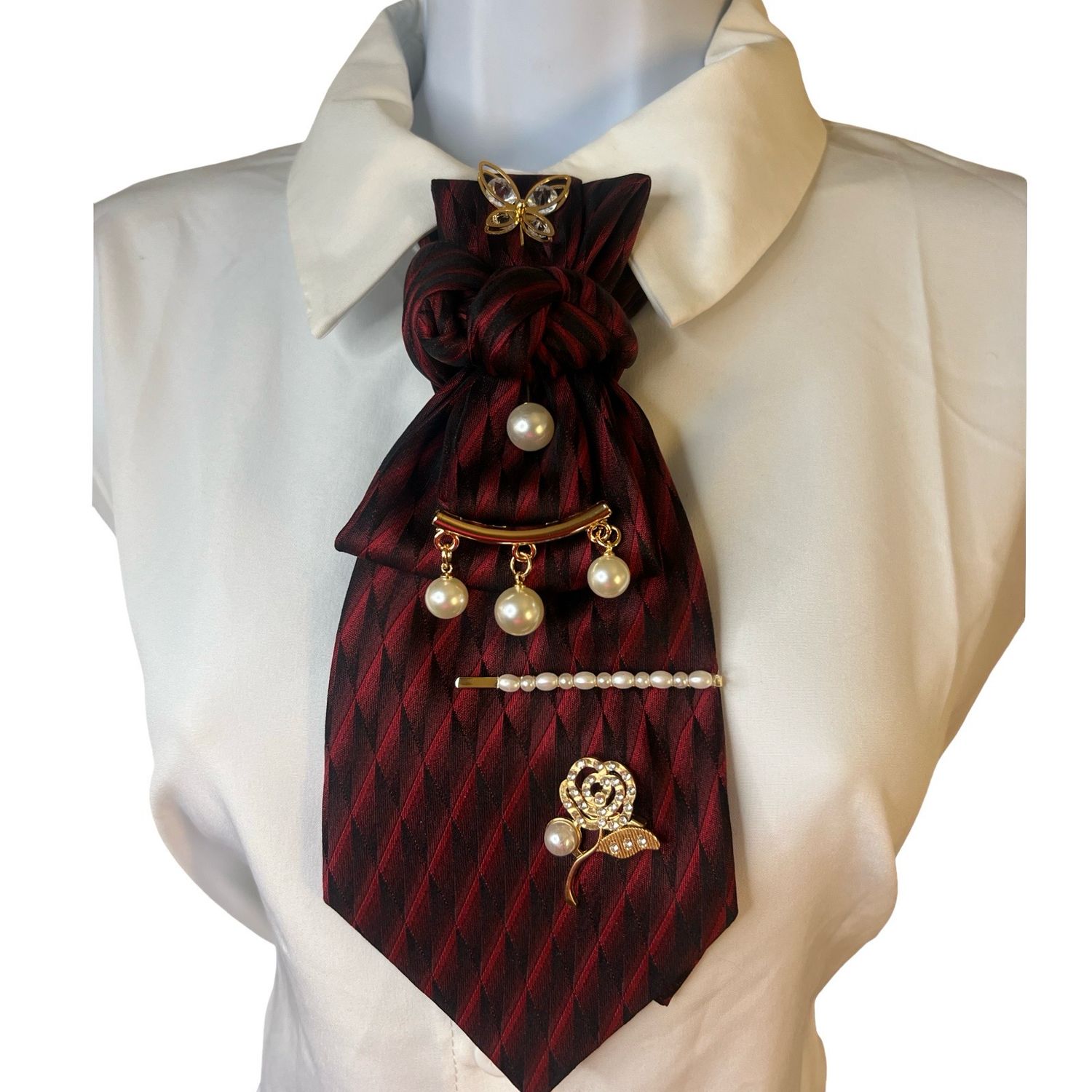 Red Junk Tie