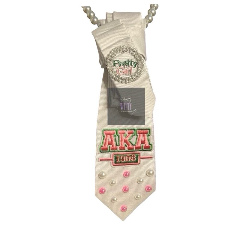 Pretty Girl White Tie