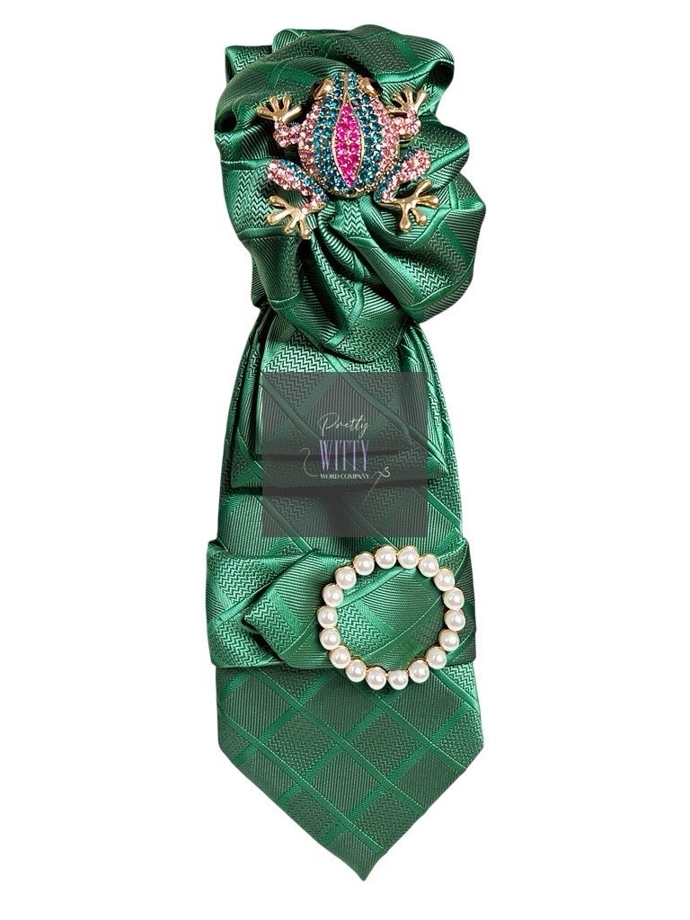 Green Patterned Frog Tie