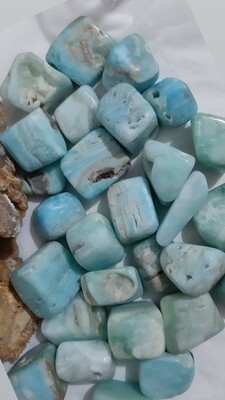 Tumbled stones