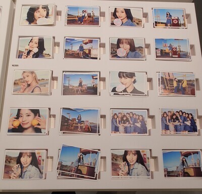 [DFESTA] TWICE postcard