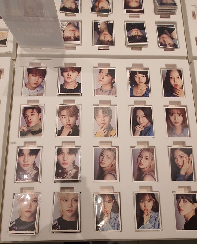 [DFESTA] STRAY KIDS POSTCARD #STRAYKIDS