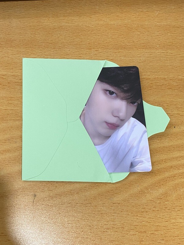 TXT HYBE INSIGHT LD Photocard