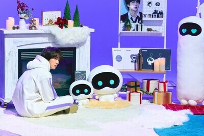 BTS JIN 'THE ASTRONAUT' Merch