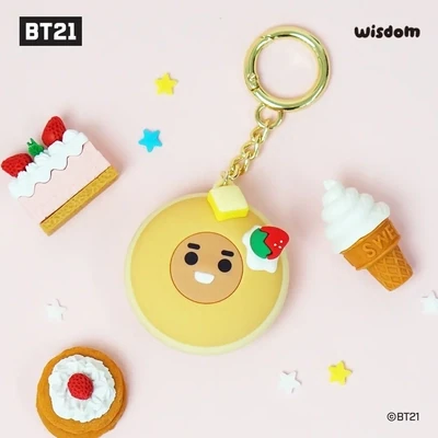 BT21 Hug me kpop keyring