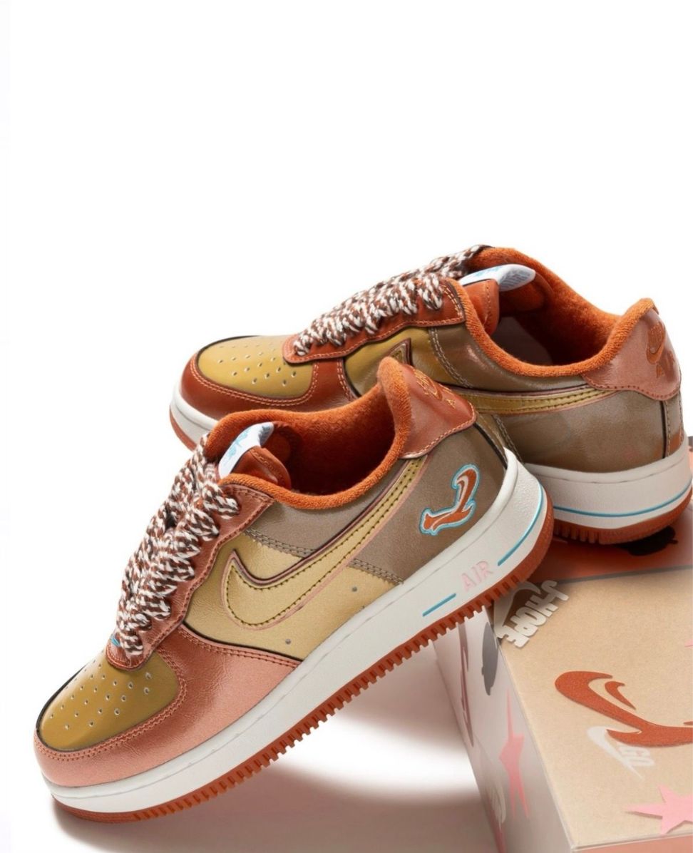 NIGO x j-hope: NIKE Air Force 1