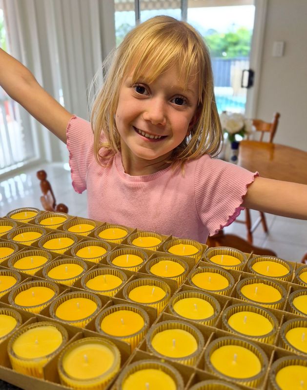 Mia's 100% Beeswax Candles