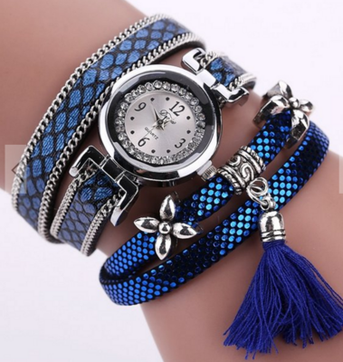 DUOYA Fashion serpentine belt pattern Women&#39;s watch bracelet Casual women&#39;s quartz watch