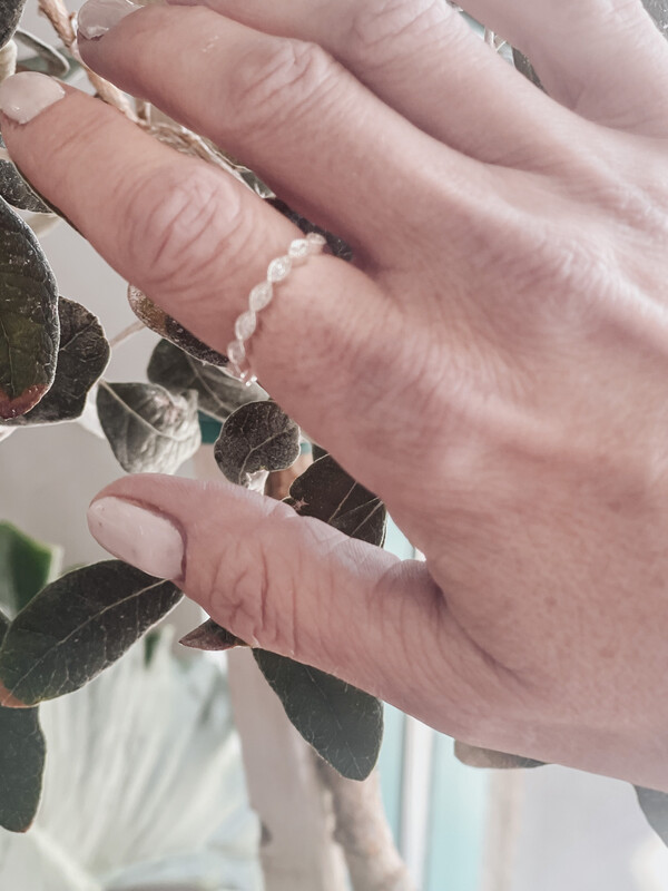 Milgrain Pinched Oval Ring