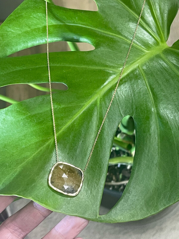 Slice, Slice Baby Yellow Sapphire Pendant