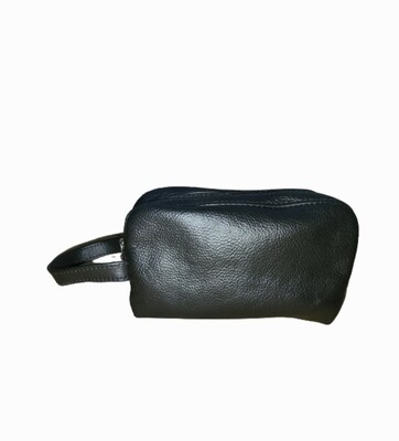Zayaan Toiletry Bag