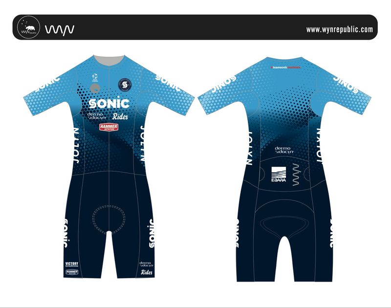 Shortsleeve High-Performance Trisuit by WYN