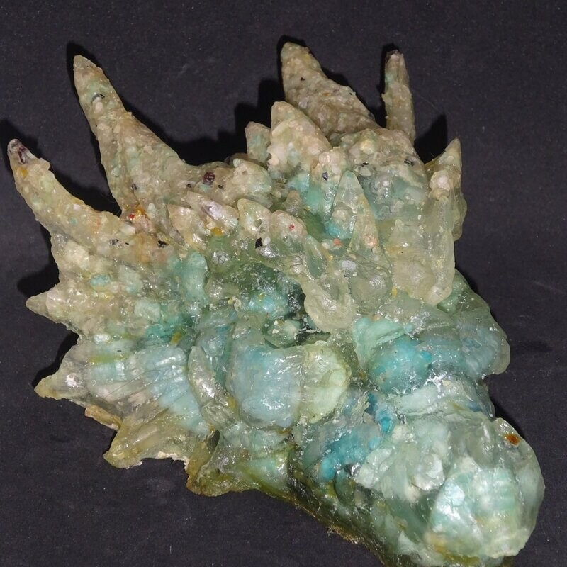 Drachenkopf aus der Neuen Zeit: Amazonit & Rauchquarz 1 Drachenkopf aus der Neuen Zeit: Amazonit & Rauchquarz 1