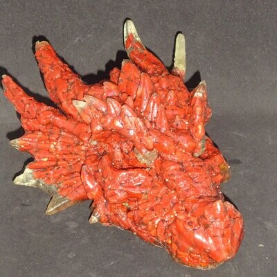 Drachenkopf aus der Neuen Zeit: Jaspis, rot 2