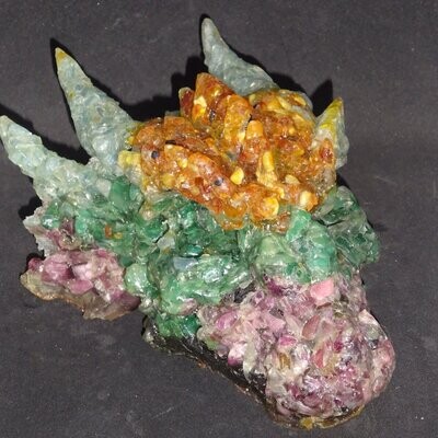 Drachenkopf aus der Neuen Zeit: Kristall Mix 1