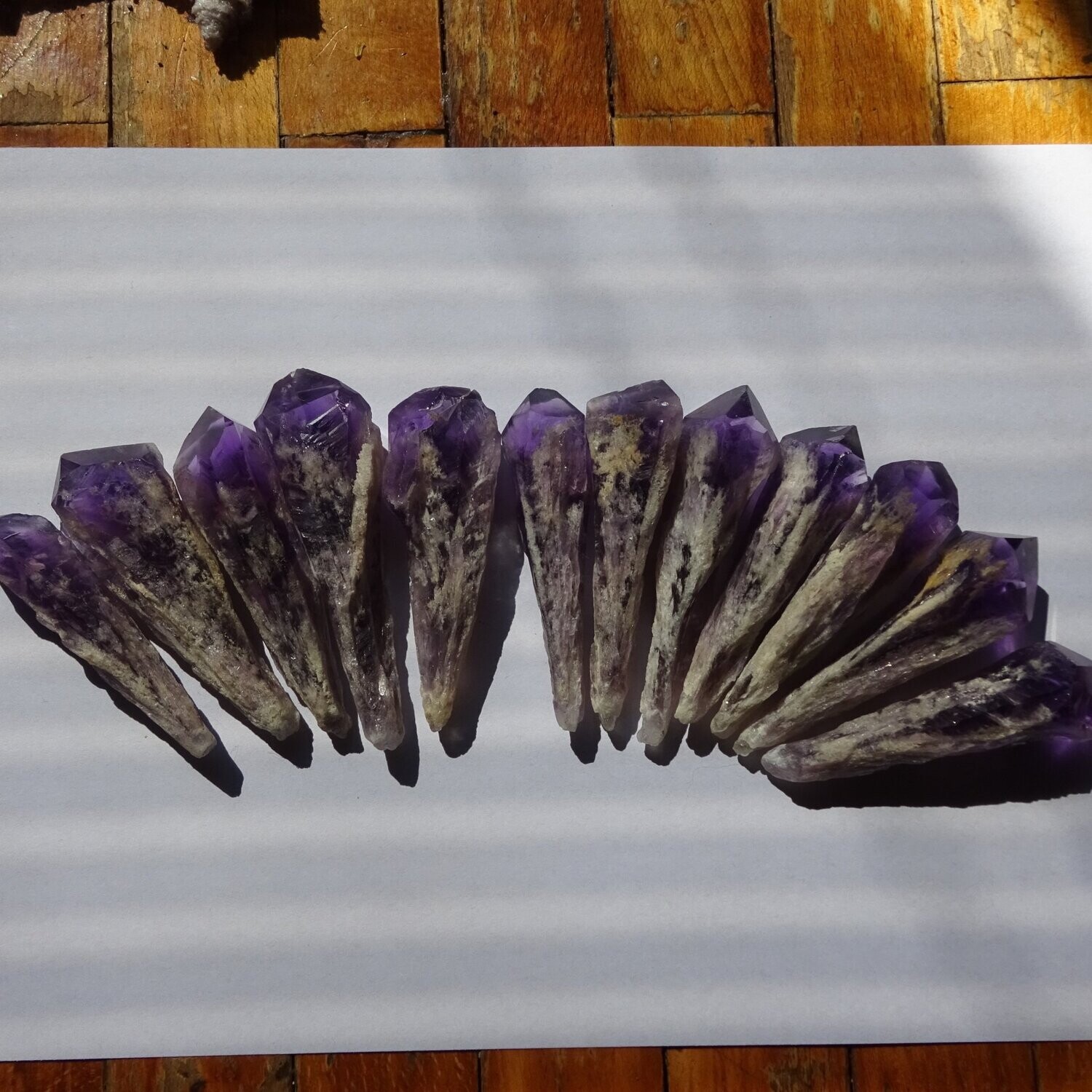 Urmutter Heil- bzw. Kristallspitzen: aus Amethyst 12teilig
