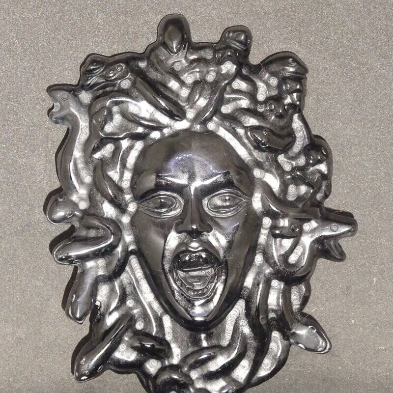 Medusa: Obsidian, schwarz