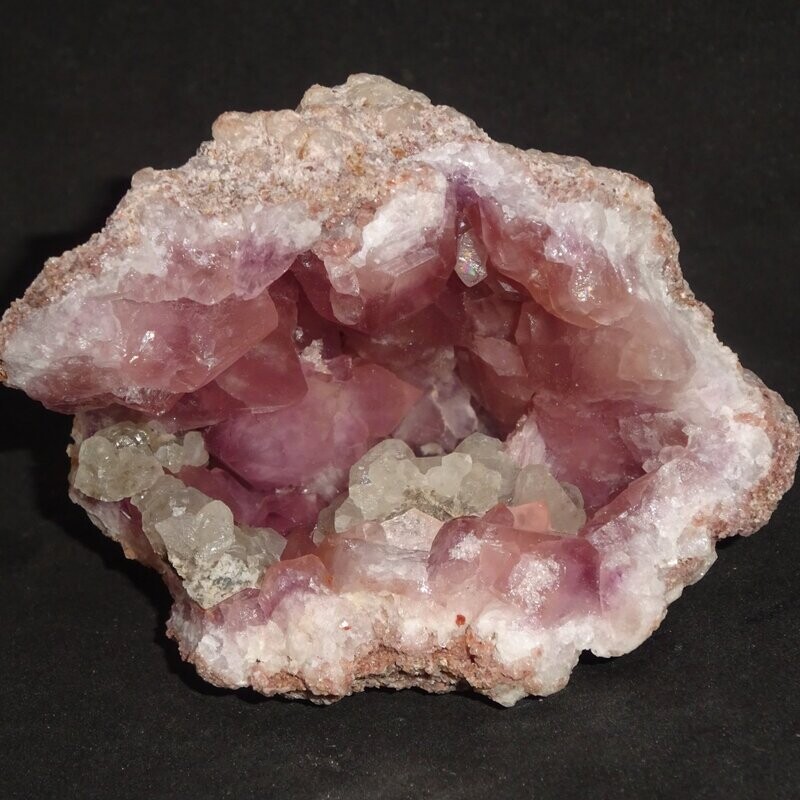 Kristalldruse: Pink Amethyst 1 Kristalldruse: Pink Amethyst 1