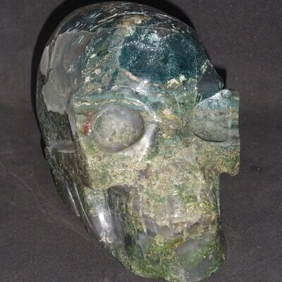 Kristallschädel: Langschädel aus Moosachat