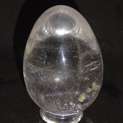 Kristall Ei: Bergkristall mit Lodolith