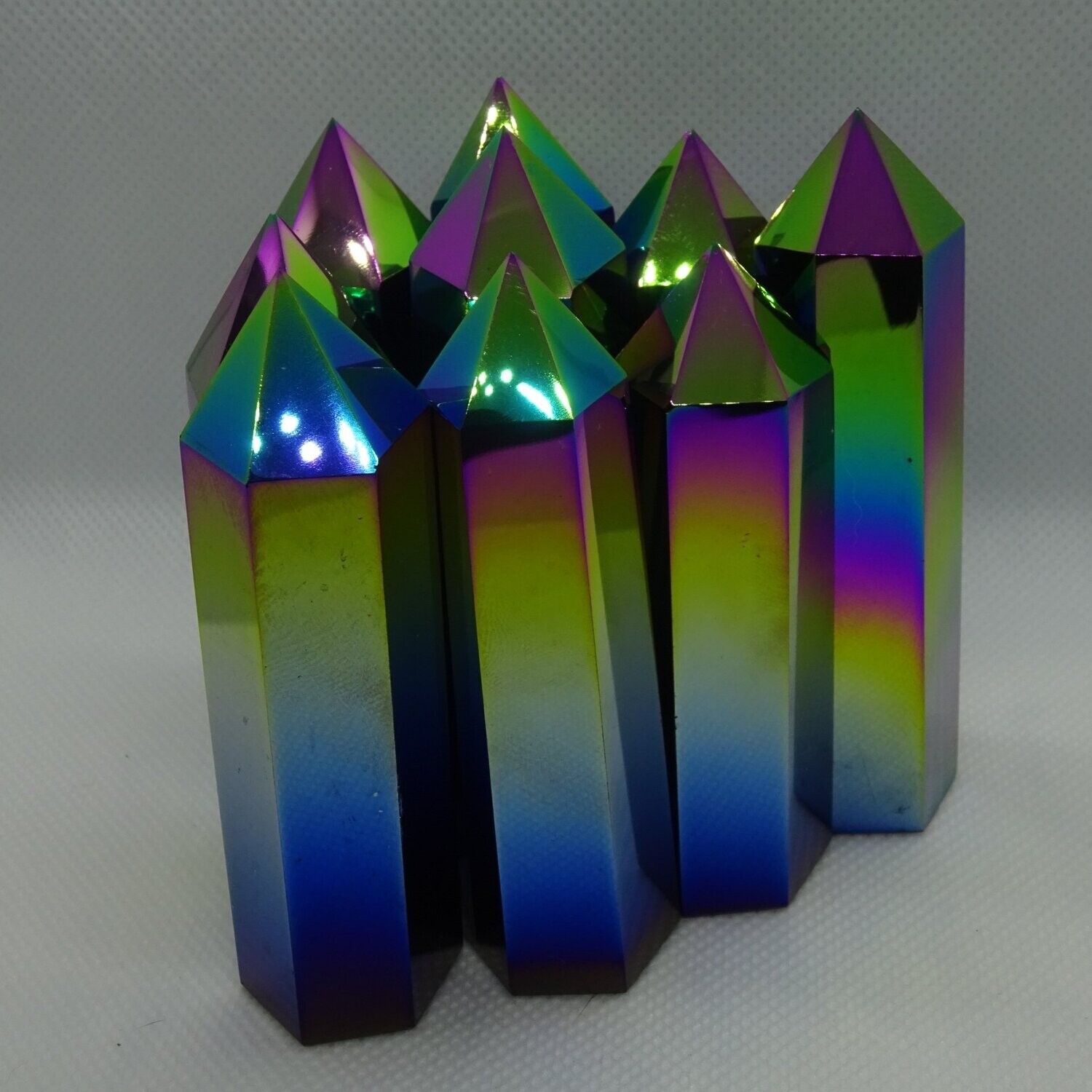 Kristallspitze: Rainbow Aura Quarz