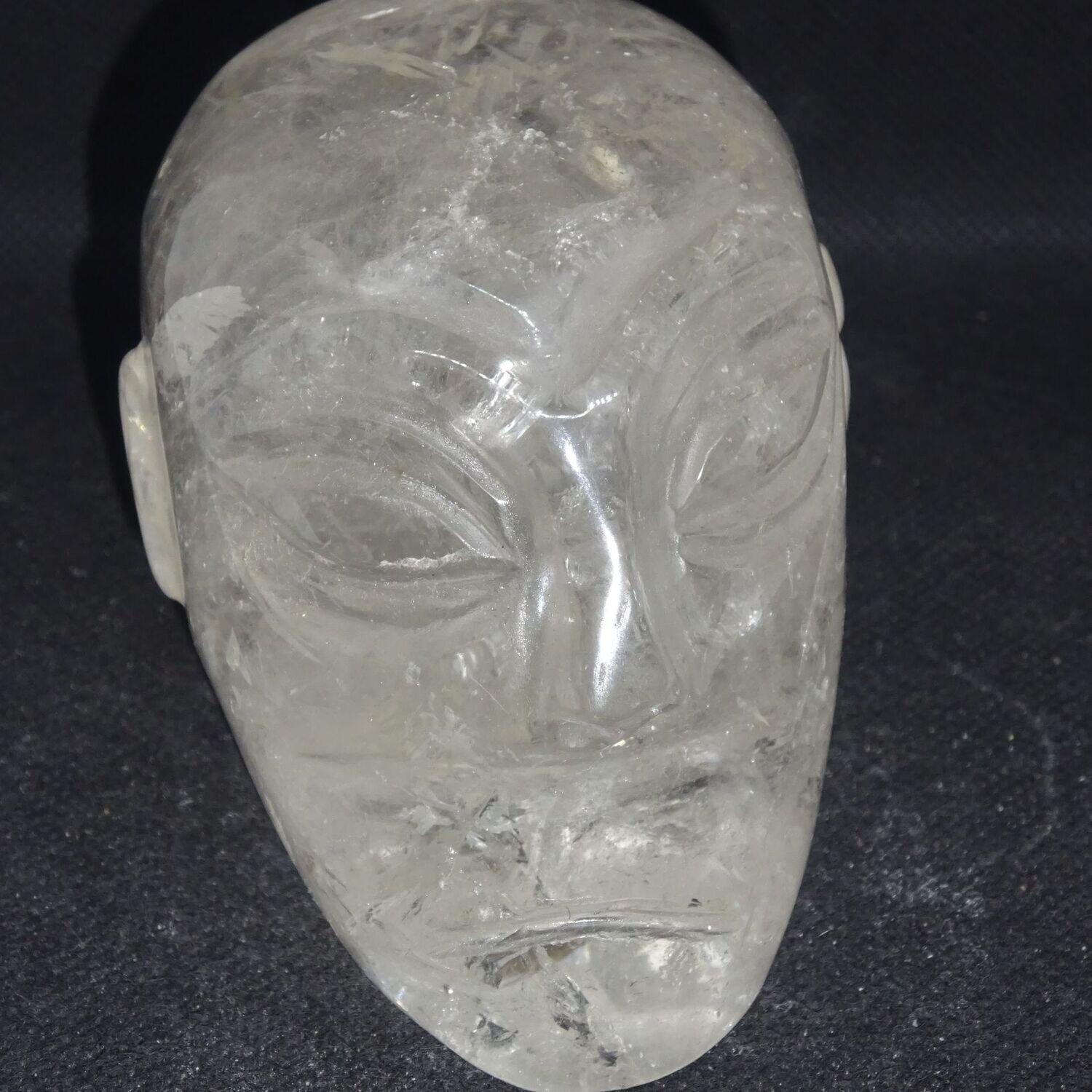 Kristallschädel: Alien Avatar aus Bergkristall