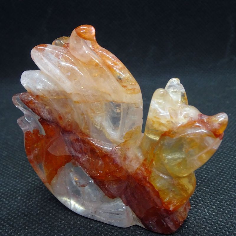 Krafttier: Fuchs aus Red Healer Quarz 1 Krafttier: Fuchs aus Red Healer Quarz 1