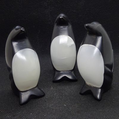 Krafttier: Pinguin aus Calcit