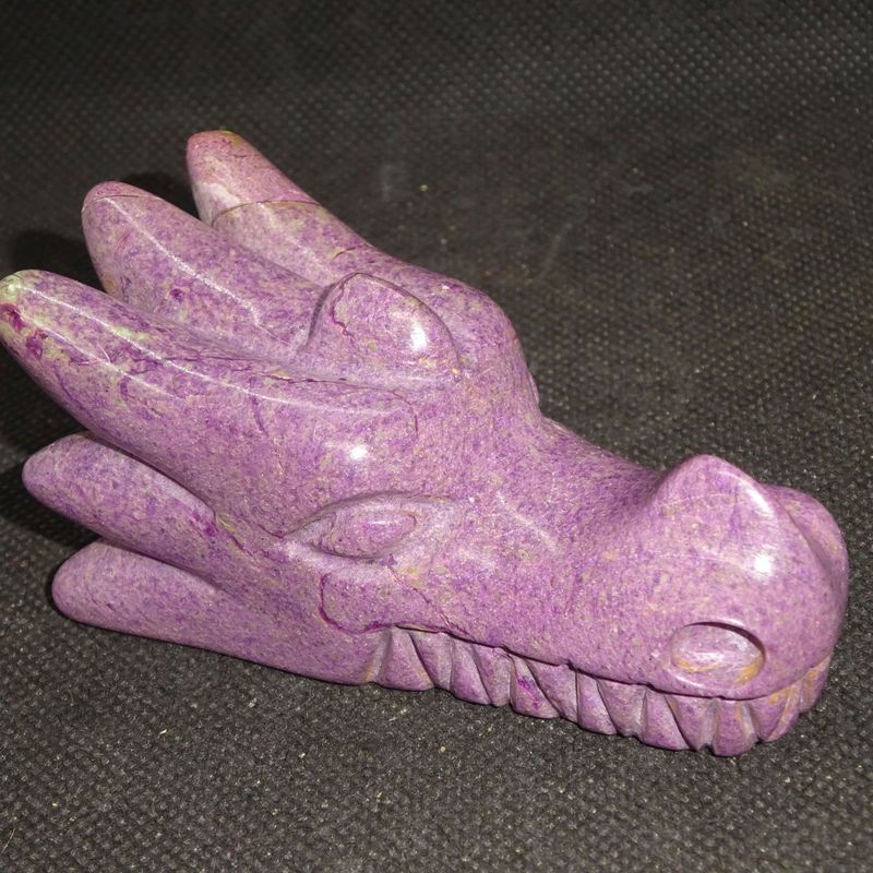 Drachenkopf: Stichtit mit Atlantisit 4 Drachenkopf: Stichtit mit Atlantisit 4