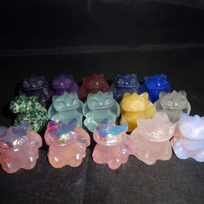 Mutter Erde Baby Drache: Mini, verschiedene Farben Mutter Erde Baby Drache: Mini, verschiedene Farben