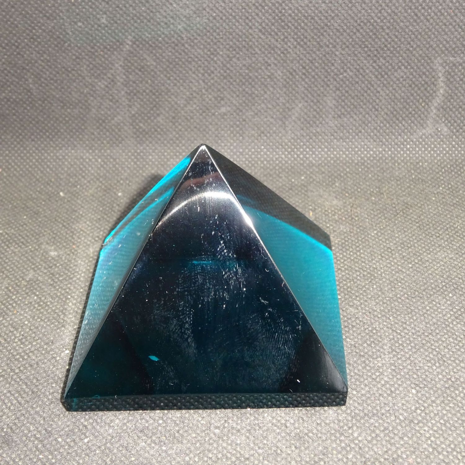 Kristallpyramide: Obsidian (Kristallglas) Petrol 5