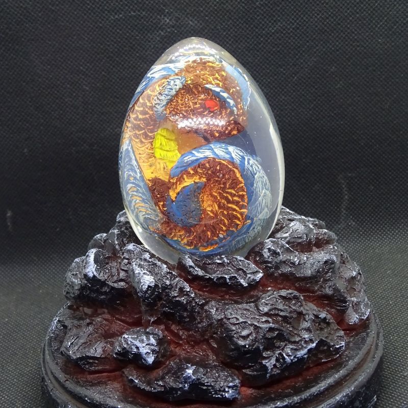 Drachenei auf Vulkankrater 1