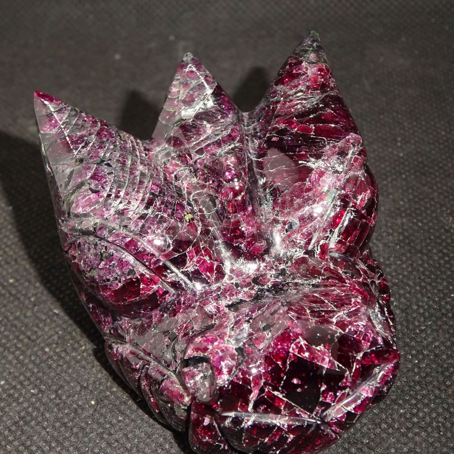 Drachenkopf: Granat 1