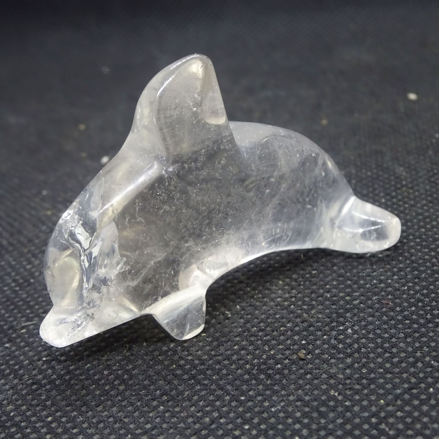 Krafttier: Delfin aus Rauchquarz 2
