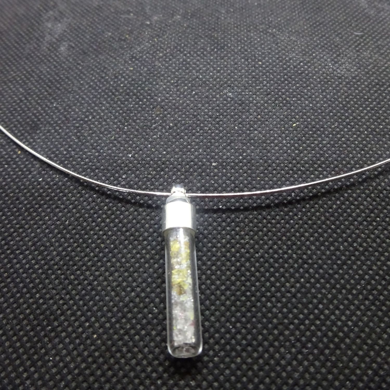 Geschmeide für den Hals: lemurisches Amulett
