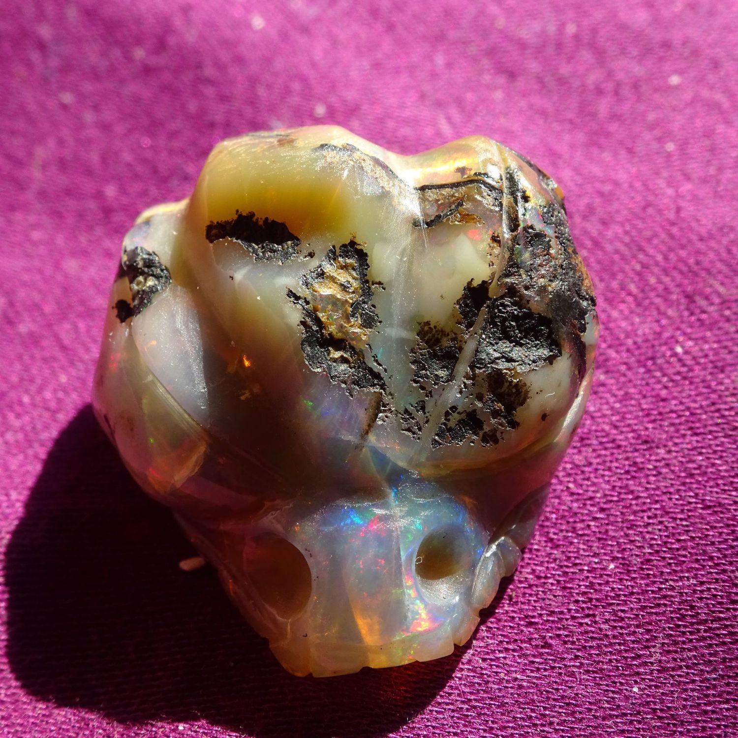 Drachenkopf: äthiopischer Opal 9