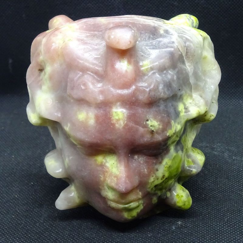 Göttin Medusa: unbekannter Stein Göttin Medusa: unbekannter Stein